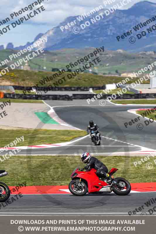 cadwell no limits trackday;cadwell park;cadwell park photographs;cadwell trackday photographs;enduro digital images;event digital images;eventdigitalimages;navarra;no limits trackdays;peter wileman photography;racing digital images;trackday digital images;trackday photos